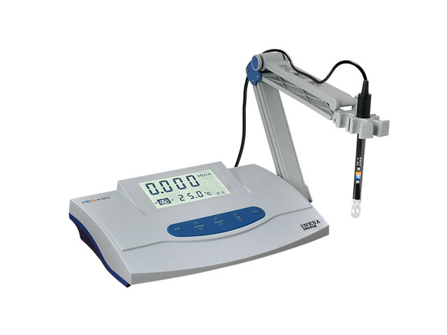 DDS-11A digital conductivity meter